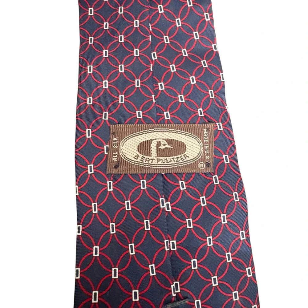 Bert Pulitzer Silk Tie Navy Red Geometric Chain Print USA 59.5x3.5‎
